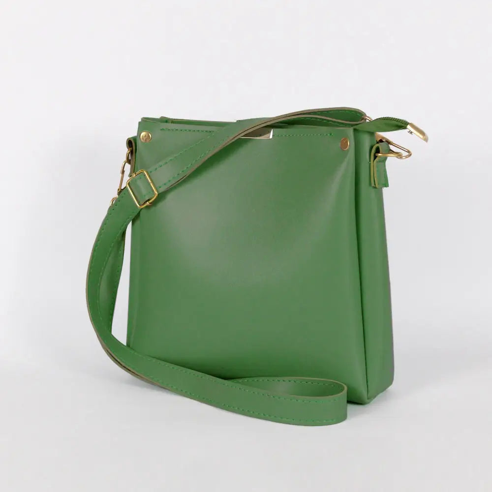 Capri Green – classy pouch and shoulder bag for girls in Pakistan