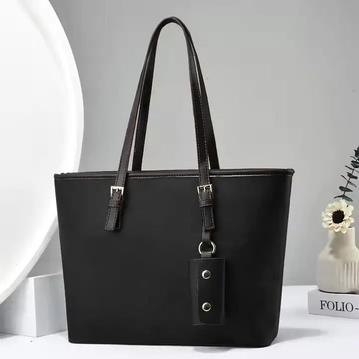 Fiora Black – trendy tote and shoulder bag for women in Pakistan