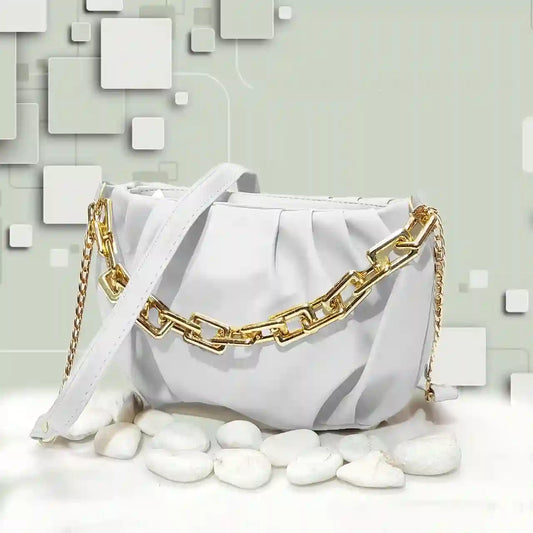 Glinteza Spark White – chic and elegant shoulder purse for girls in Pakistan