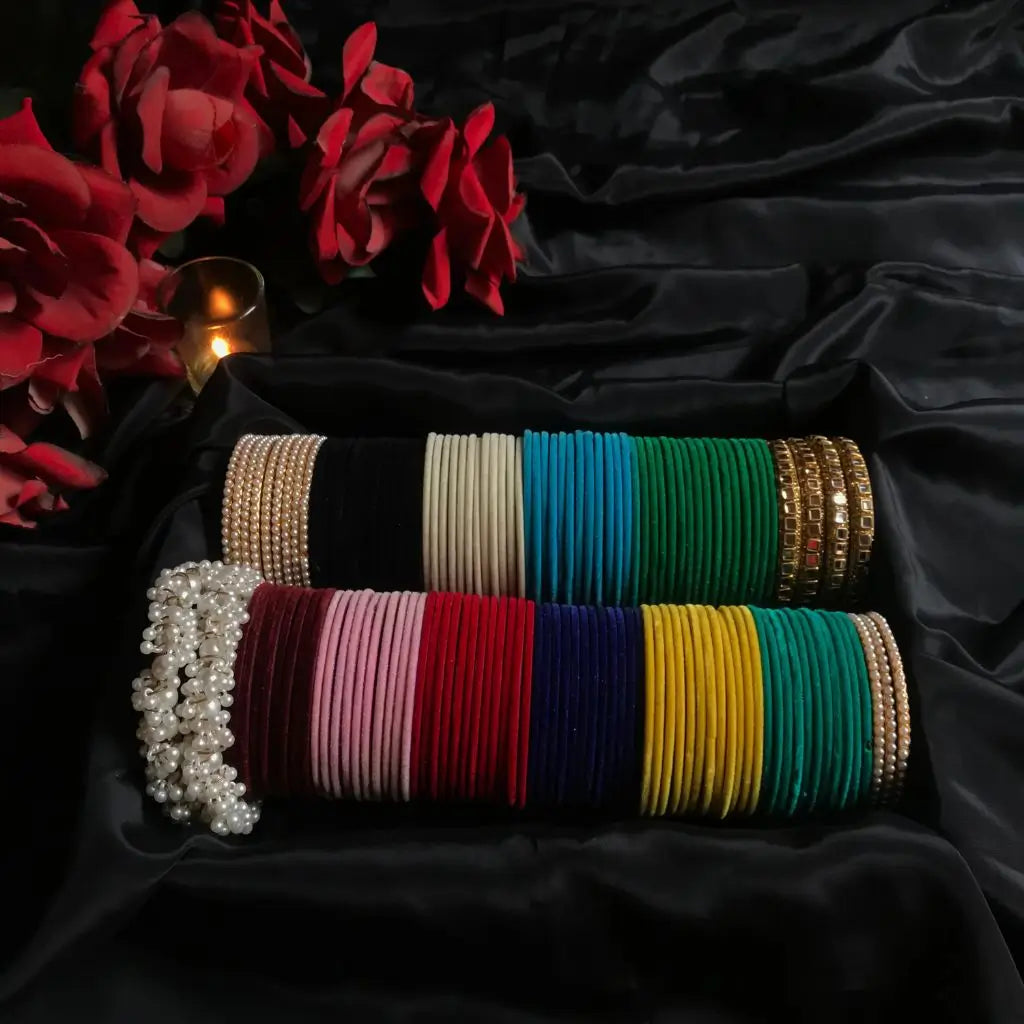 maroon velvet bangles deal box with pearl and kundan