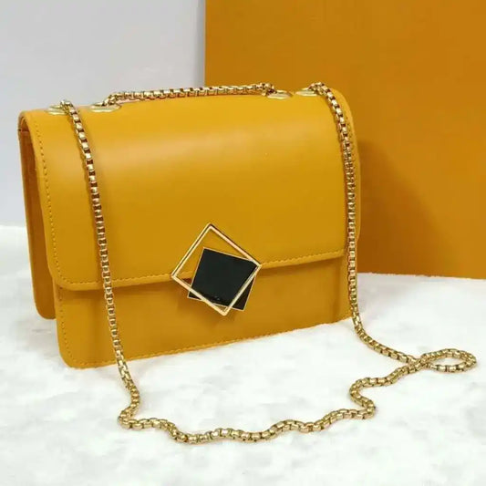 StrideChic – Yellow